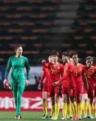  热刺新帅上任首战遗憾收获平局果  