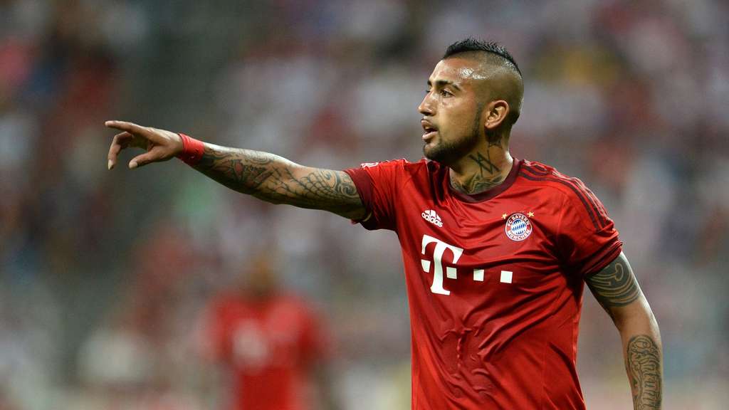  拜仁慕尼黑提前锁定半程冠军，统治级表现无人能挡  