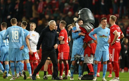  AC米兰防守漏洞频现，被弱旅逼平暴露隐患